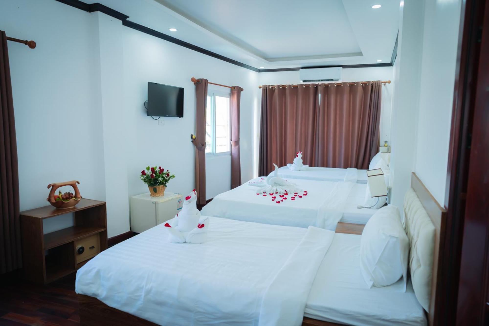 Vientiane Ruby Riverside Hotel Exteriör bild