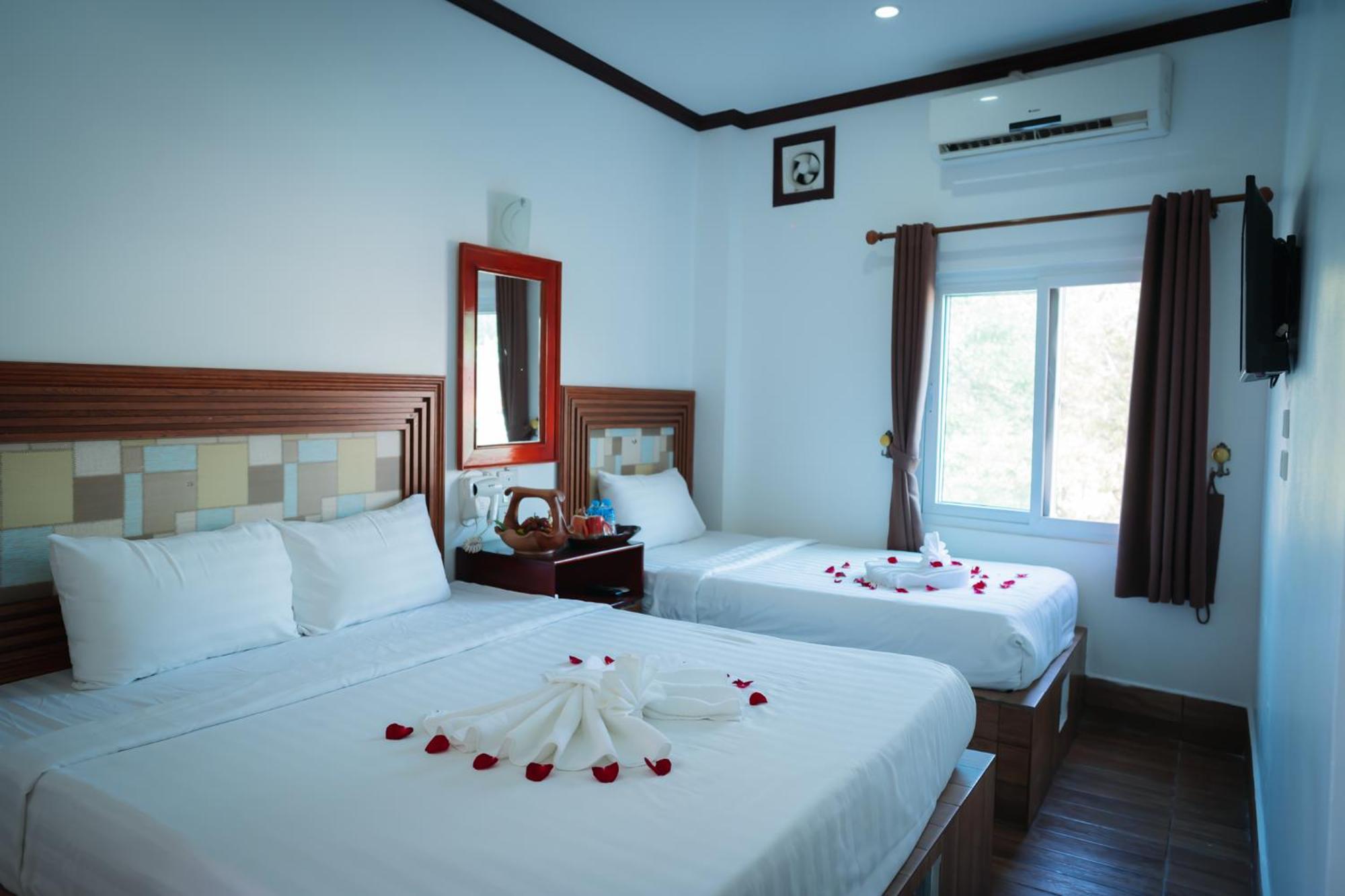 Vientiane Ruby Riverside Hotel Exteriör bild