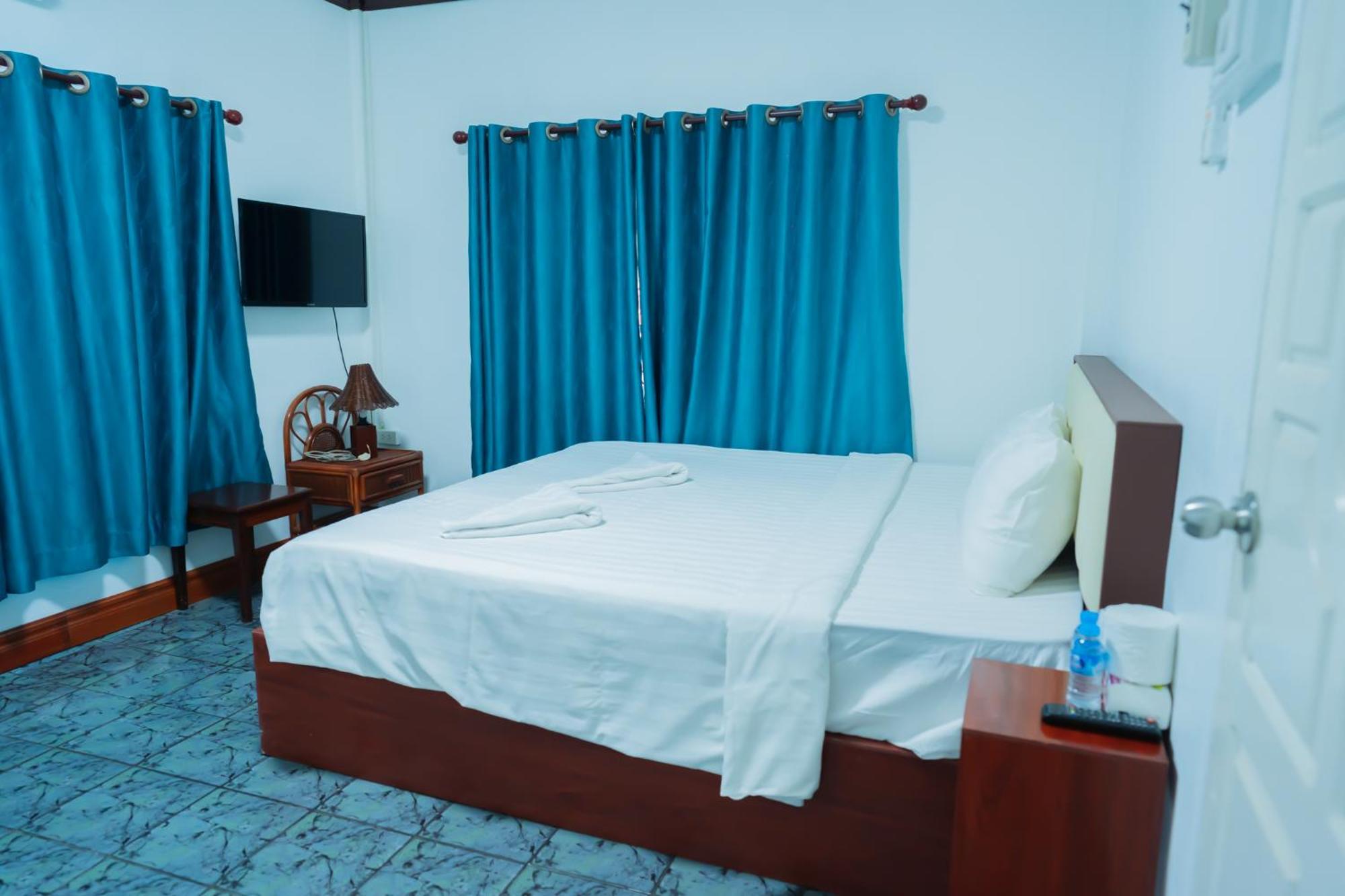 Vientiane Ruby Riverside Hotel Exteriör bild