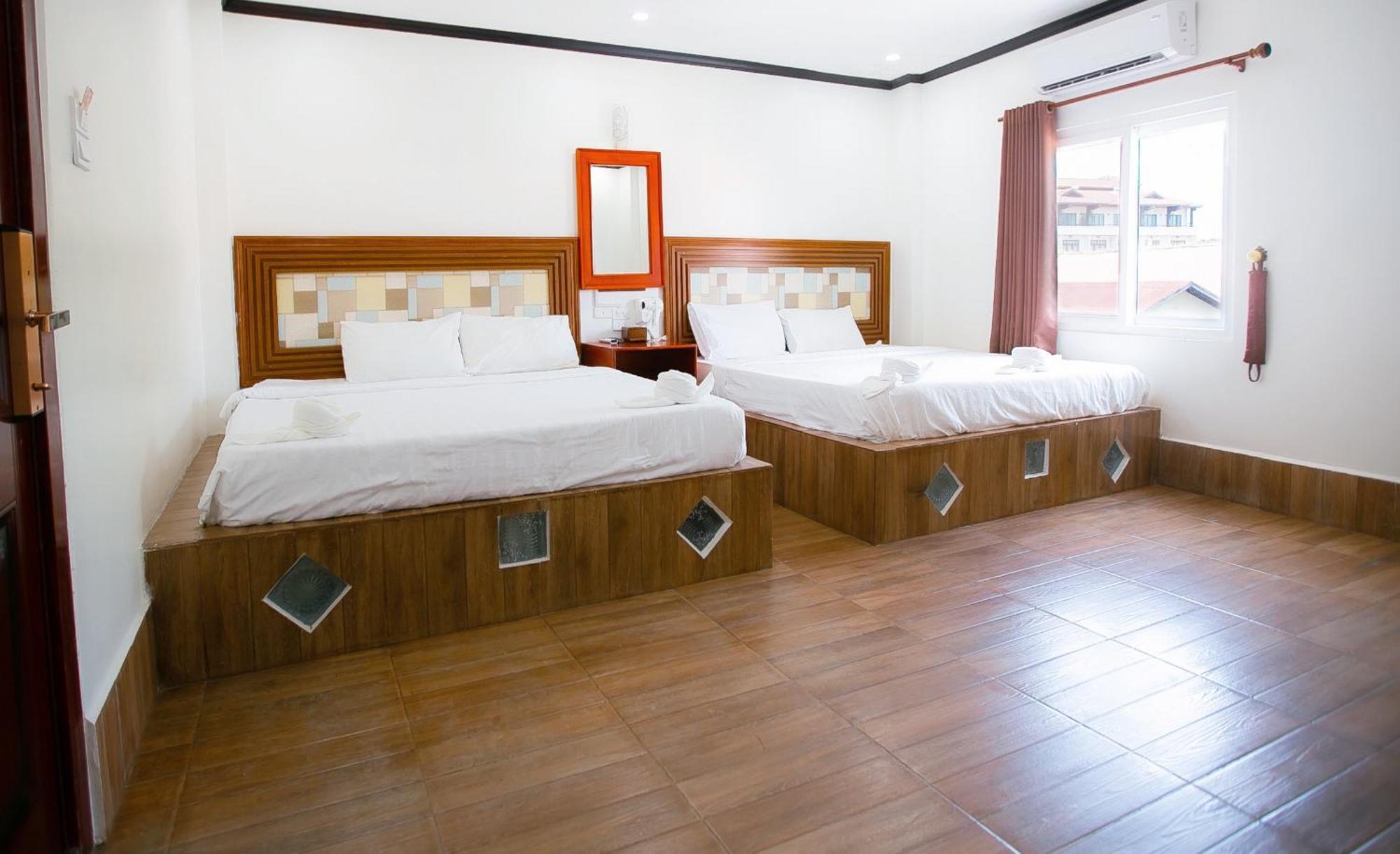 Vientiane Ruby Riverside Hotel Exteriör bild