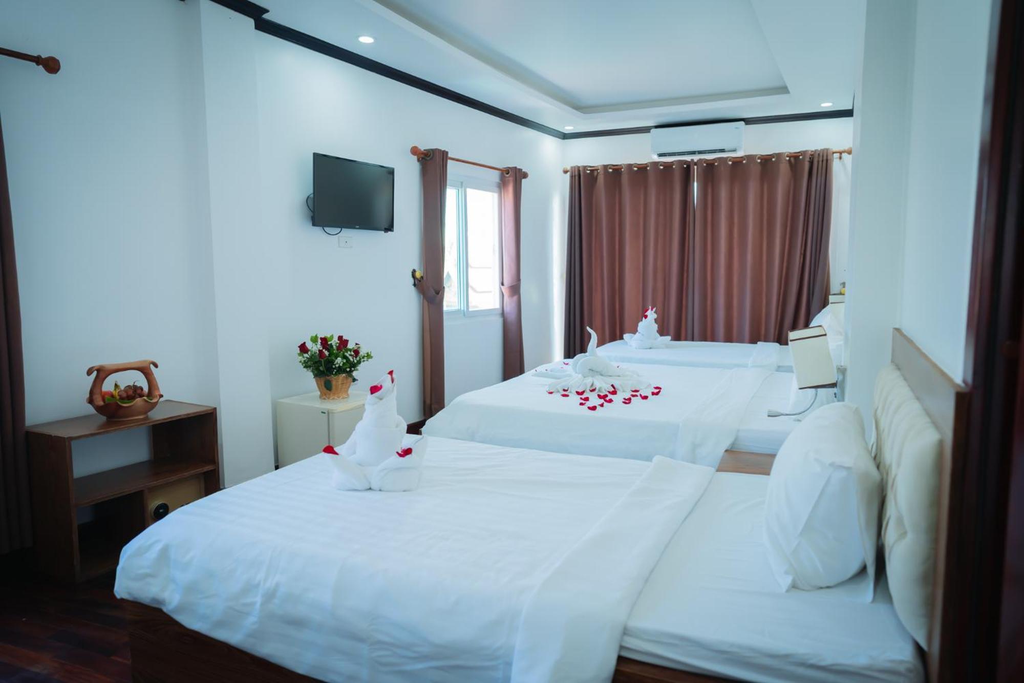 Vientiane Ruby Riverside Hotel Exteriör bild