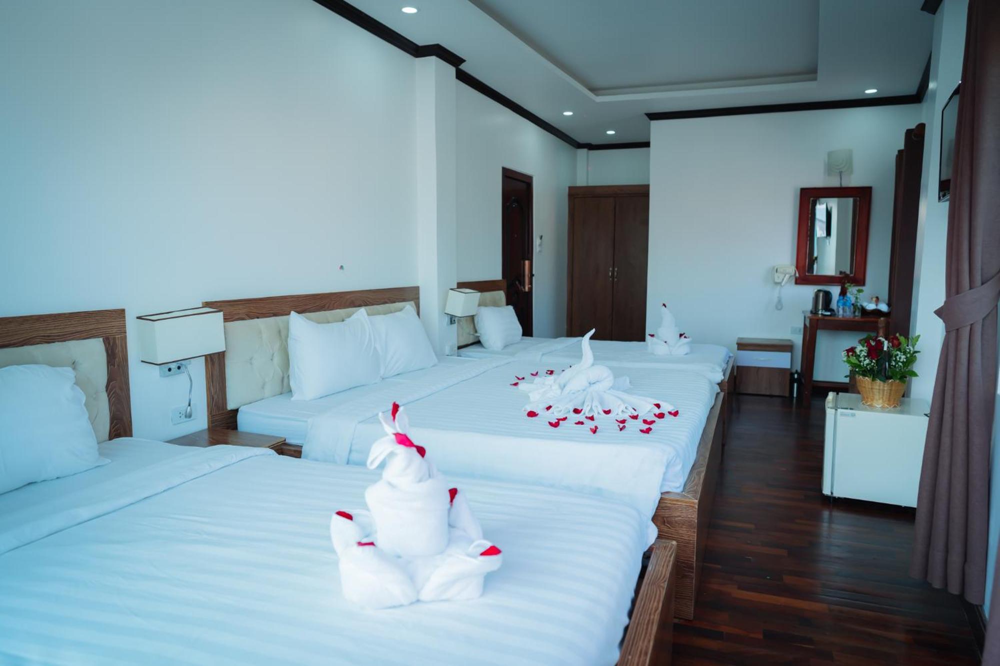Vientiane Ruby Riverside Hotel Exteriör bild